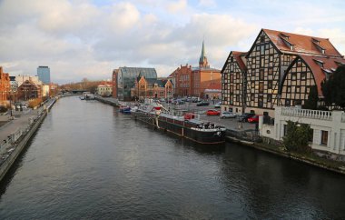 Brda Nehri 'ndeki manzara - Bydgoszcz, Polonya