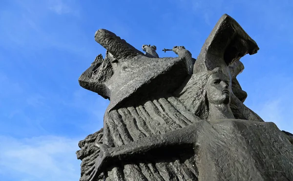 Het Monument Aan Blauwe Hemel Het Monument Voor Strijd Martelaarschap — Stockfoto