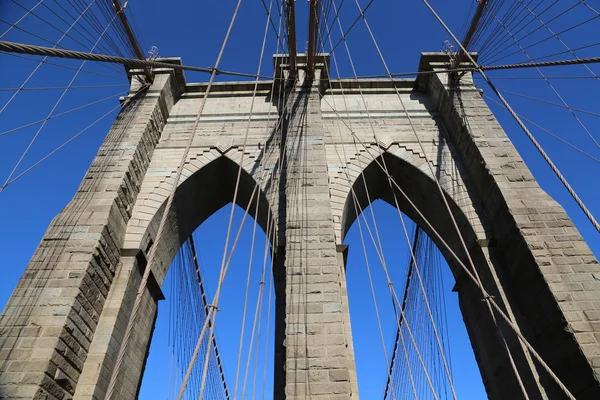 A pilon, a Brooklyn-híd — Stock Fotó