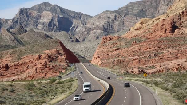 I-15 i Virgin River Canyon — Stockvideo