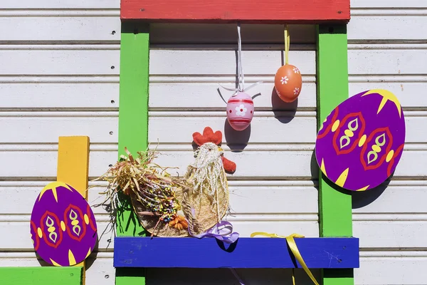 Straat decoratie voor Pasen, Pasen samenstelling — Stockfoto