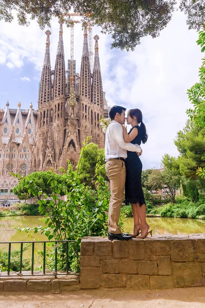 BARCELONA, ESPANHA, SETEMBRO-15: o edifício mais conhecido criado — Fotografia de Stock