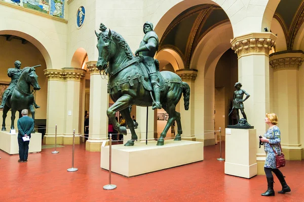 Moskau, russland - 6. april: das staatliche museum für bildende kunst mit dem namen af — Stockfoto