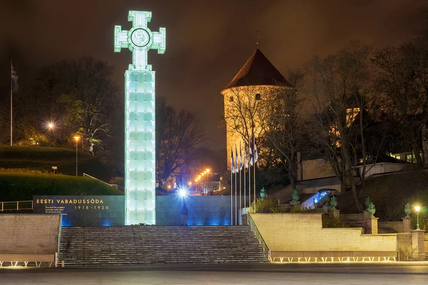 Praça da Independência em Tallinn, vista noturna — Fotografia de Stock