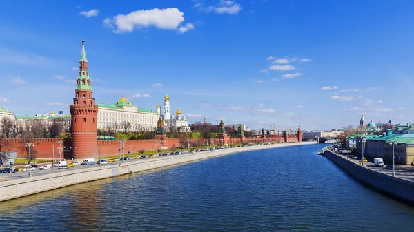 Ensemble van het kremlin van Moskou, Rusland — Stockfoto