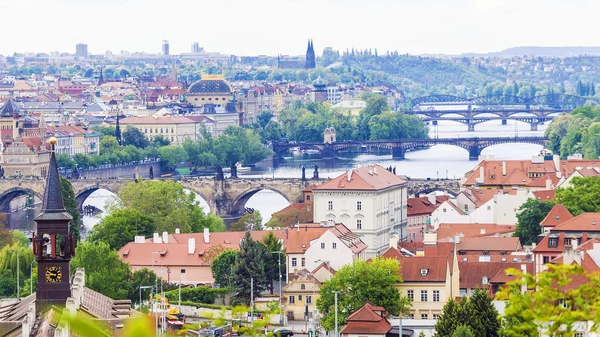 Πανοραμική θέα από τις γέφυρες της Πράγας — Φωτογραφία Αρχείου