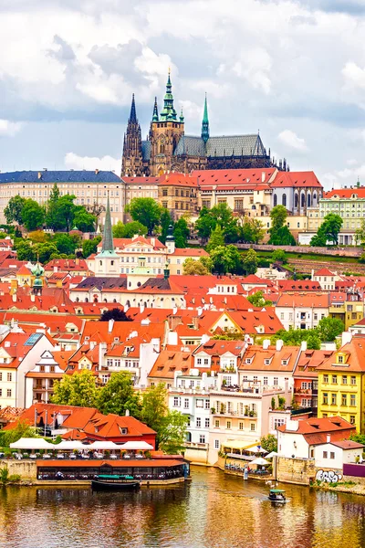 Πανόραμα της Πράγας, Τσεχία — Φωτογραφία Αρχείου