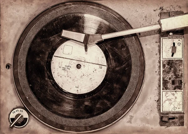 古いターン テーブル、古いビニール レコード — ストック写真