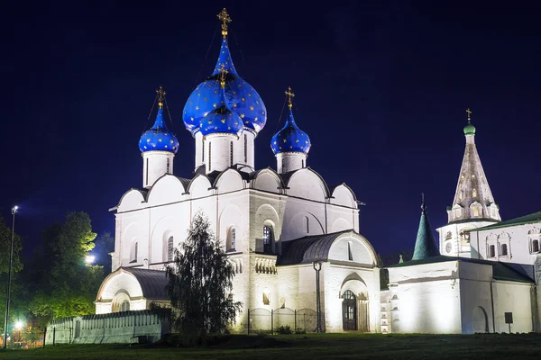 スーズダリの夜。ロシアの金の指輪 — ストック写真