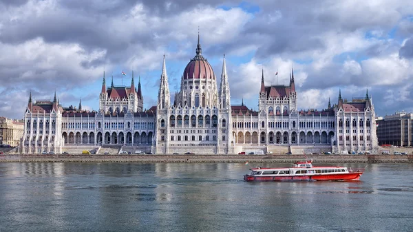 Parlement in Boedapest, Hongarije — Stockfoto