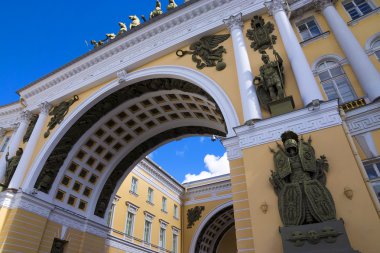 Triumphal Arch of the General Staff, Saint-Petersburg, Russia clipart