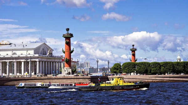 Vasilievsky Island in Saint Petersburg, Russia — Stock Photo, Image