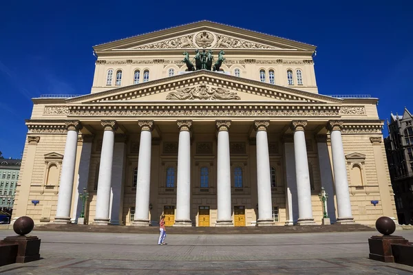 Gran Teatro en la Plaza del Teatro en Moscú, Rusia —  Fotos de Stock