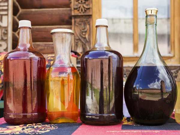 Rus alkollü içki mead yansıması Suzdal Kremlin ile, 