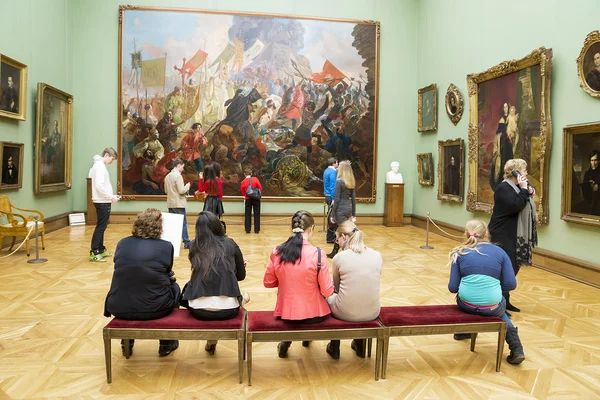 Moskova, Rusya-1 Mart: Devlet Tretyakov sanat galerisinde Mosco