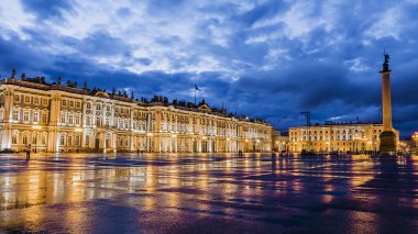 Palace Meydanı ' nda St. Petersburg Kış Sarayı