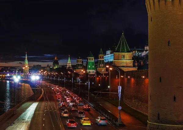 Moscou Kremlin, Rússia (visão noturna ) — Fotografia de Stock