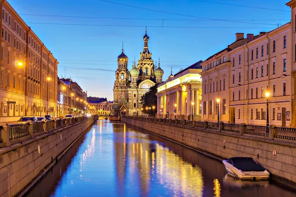 サンクトペテルブルク (夜、こぼした血の上の救世主教会 — ストック写真