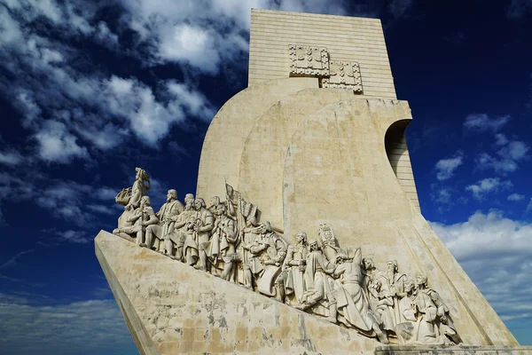 Monumento a los Pioneros en Lisboa, Portugal —  Fotos de Stock