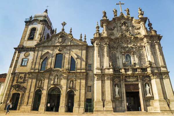 Кармелитовская церковь в Порту
