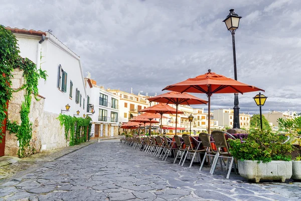 Strandpromenaden i Tossa de Mar, Spanien — Stockfoto