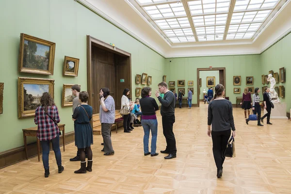 Moskova, Rusya-1 Mart: Devlet Tretyakov sanat galerisinde Mosco