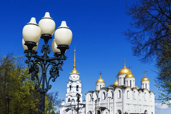 De kathedraal van de veronderstelling van Vladimir. gouden ring van Rusland — Stockfoto