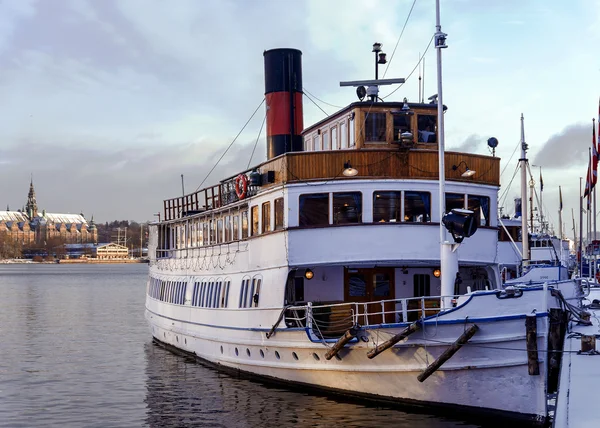 Barco vintage em Stockholm, Suecia — Fotografia de Stock