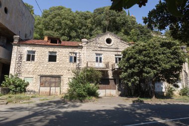 Gagra Kasabası merkez caddesinden görüntü, Temmuz 2018, Abhasia. 