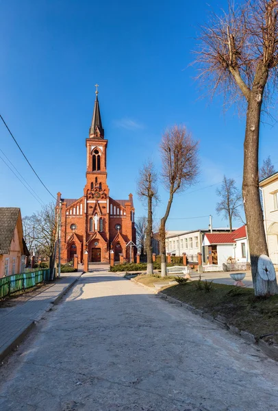 Üzerinde Pastavy kasabanın Katolik Katedrali.