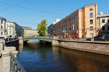 Güneşli bir günde bir büyük, eski şehir.