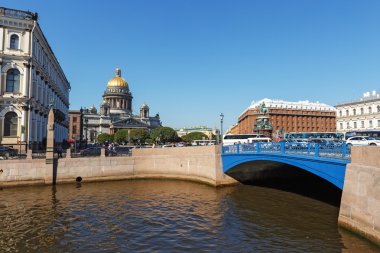 Güneşli bir günde bir büyük, eski şehir.