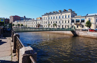 Güneşli bir günde bir büyük, eski şehir.