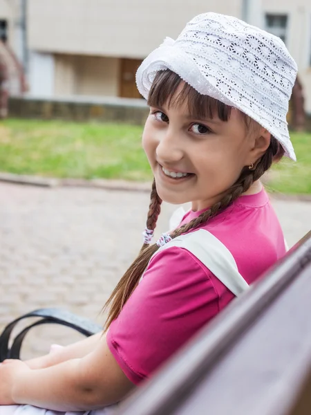 Retrato de menina bonita . — Fotografia de Stock