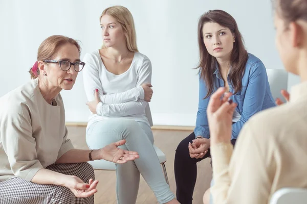 Genç kadın ve sorunları 