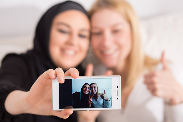 У нас много общего.
