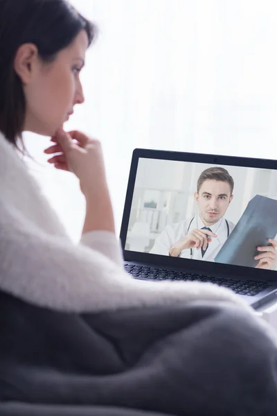 Bitte, hilf mir Arzt — Stockfoto