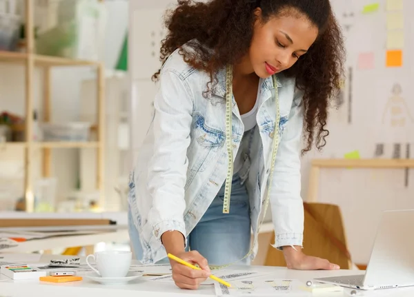 Er is nog een heleboel werk aan de winkel — Stockfoto