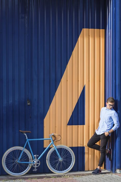 사람 과 자전거 — 스톡 사진