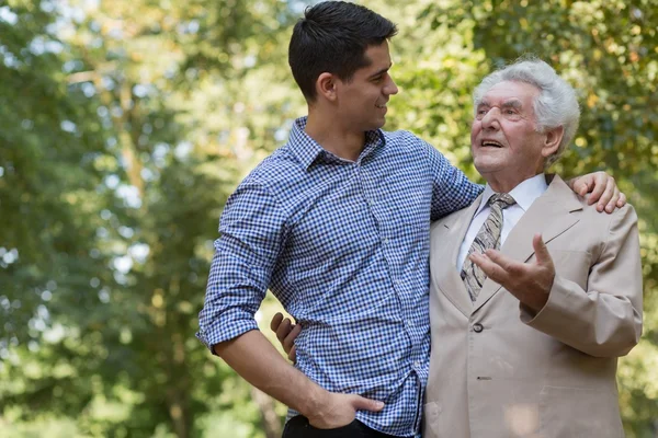 Senior man and grandson — Stock Photo, Image