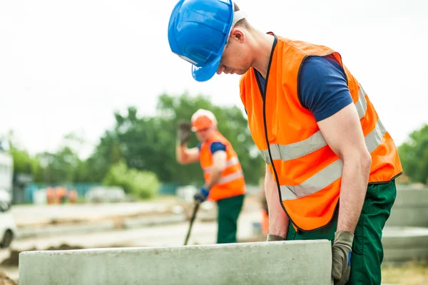 Cerchi in calcestruzzo nel cantiere — Foto Stock