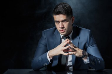 Tehlikeli genç işveren