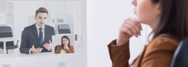 İş görüşmesi için modern şekilde