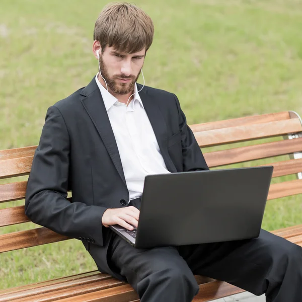 Werken met technologie — Stockfoto