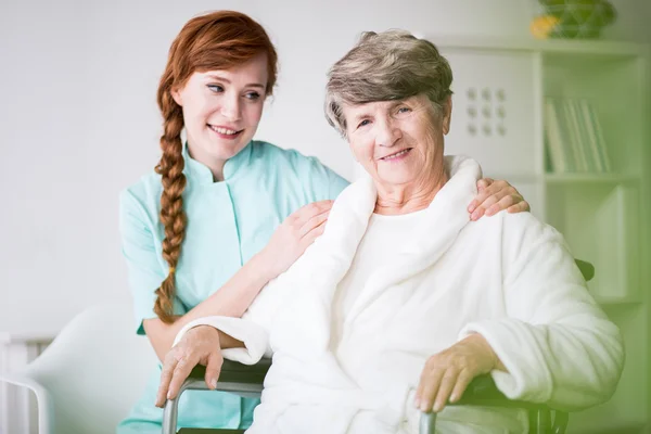 Senior woman and private carer — Stock Photo, Image
