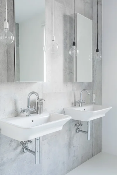 Decoración contemporánea de baño — Foto de Stock