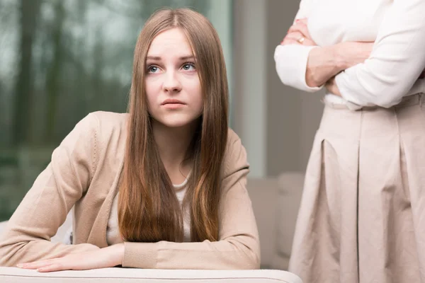 Edad de la adolescencia dura — Foto de Stock