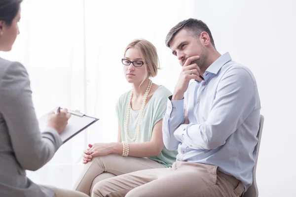 Couple on psychotherapy — Stock Photo, Image