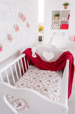 Benzersiz bir bebek için benzersiz yatak