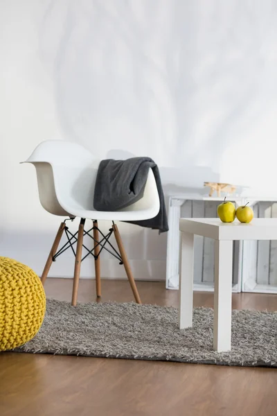 Lugar ideal para descansar en el salón — Foto de Stock